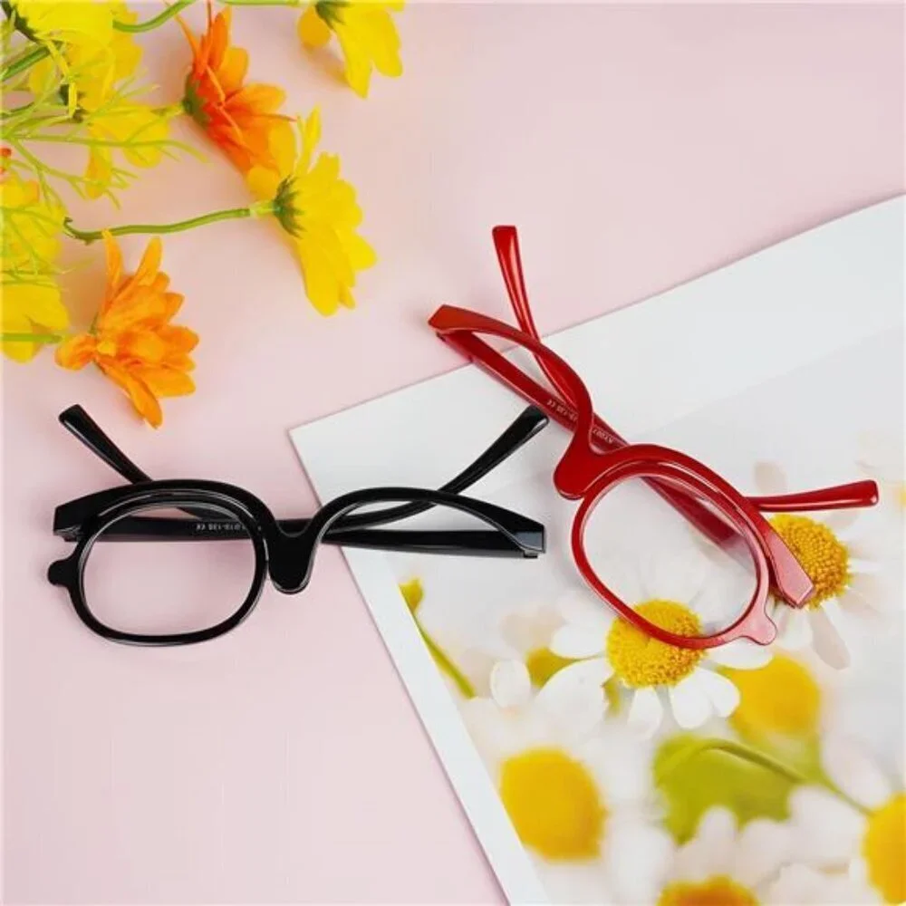 2-Pack Flip Lens Makeup Glasses – One-Eye Magnifier for Precise Eye Makeup X1.0